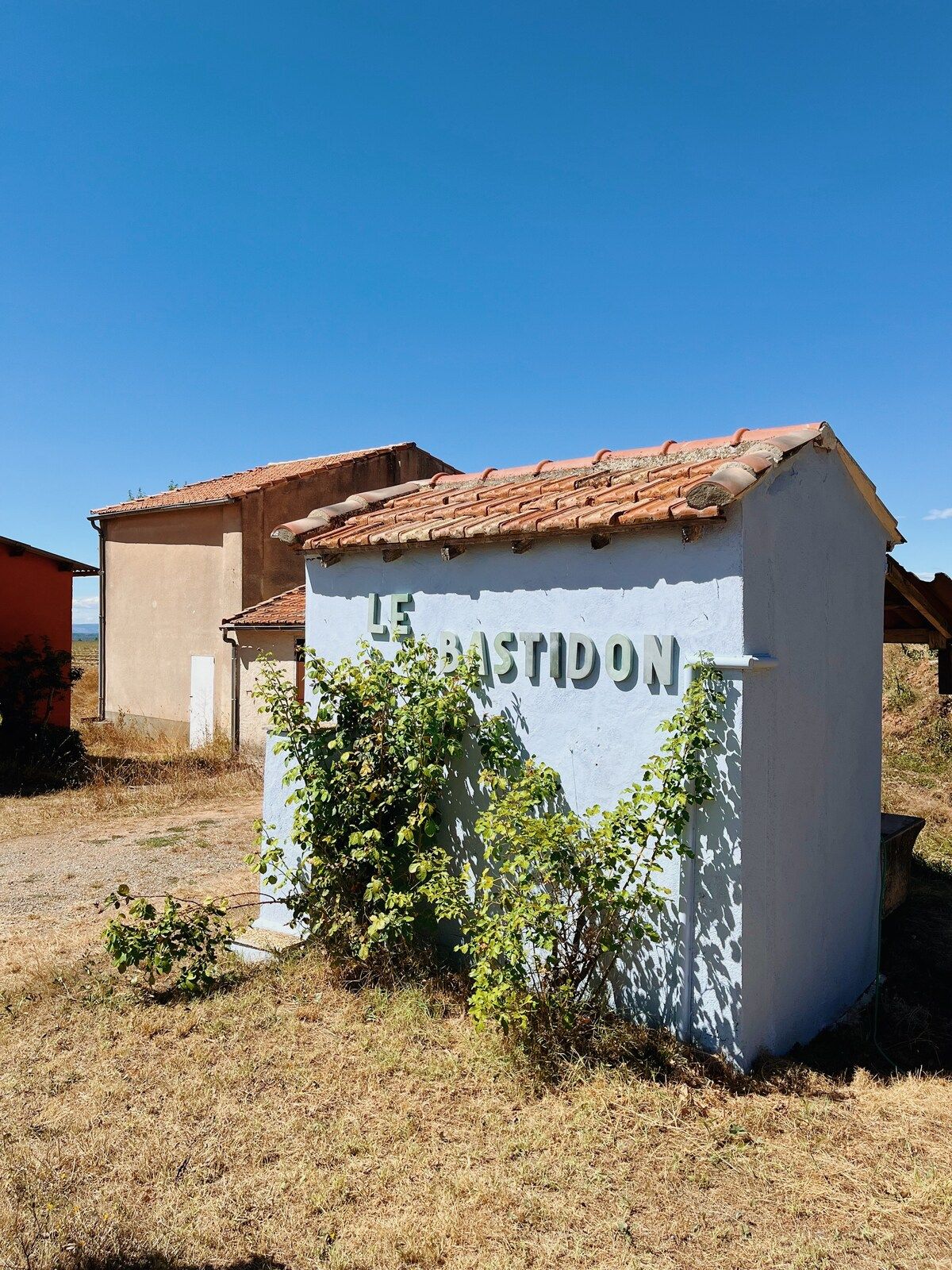 L'Amandier, Le Bastidon Saint-Jurs